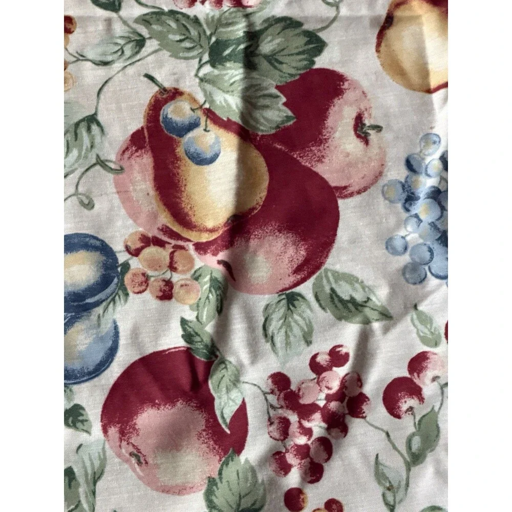 Vtg Retro Farm Produce Still Life Plum Cherries Print Tablecloth  82 x 60